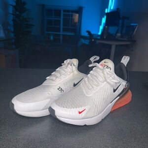 Nike Air Max 270